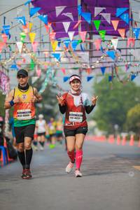 BIB: 4060, 4025
                            <button type="button" onclick="openModal(10332640)" class="btn btn-primary btn-sm float-right btn-popup" data-toggle="modal" data-target=".modal-high-quality">
                        <i class="fas fa-shopping-cart"></i> Add to Cart
                    </button>
                                            <button type="button" onclick="isThisMe(10332640, true)" class="btn btn-success btn-sm float-right btn-popup btn-isme hidden" data-toggle="tooltip" data-placement="bottom" title="นี่คือรูปของคุณใช่ไหม คลิกที่นี่เพื่อเอาเข้าอัลบั้ม">
                        <i class="fas fa-plus"></i> Add to album
                    </button>
                    <button type="button" onclick="isThisMe(10332640, false)" class="btn btn-warning btn-sm float-right btn-popup btn-isnotme hidden">
                        <i class="fas fa-ban"></i> Remove from album
                    </button>